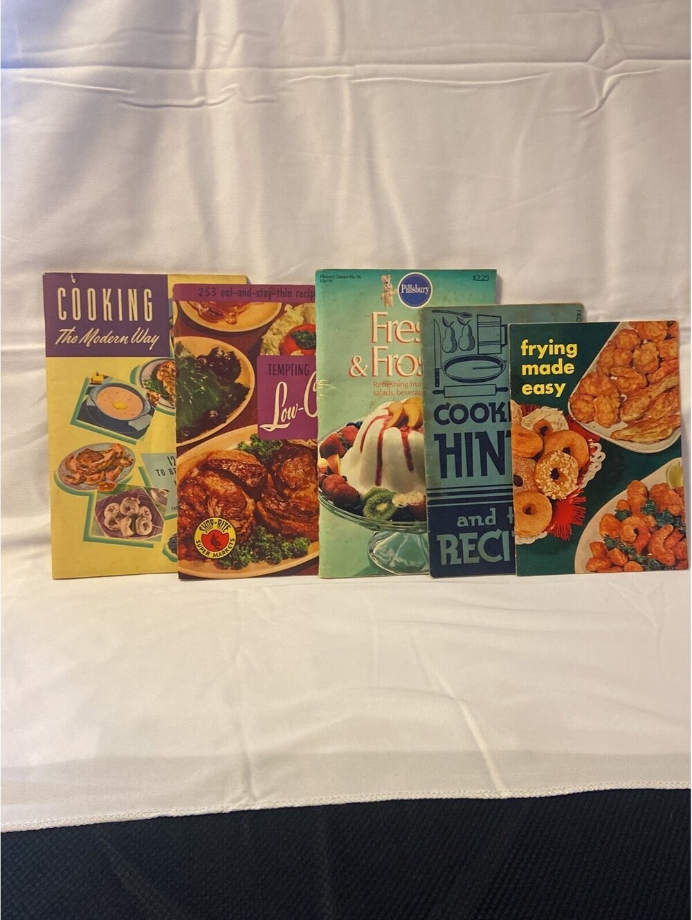 Lot of 5 vintage recipe manuals in paperback promos from the the 30s-80s